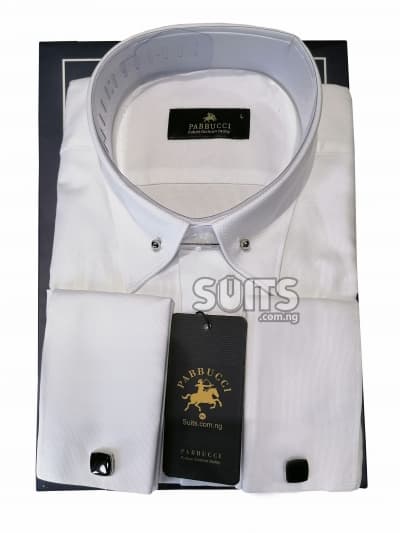 Plain white oxford fabric shirt, peak classic collar with brooch by Pabbucci